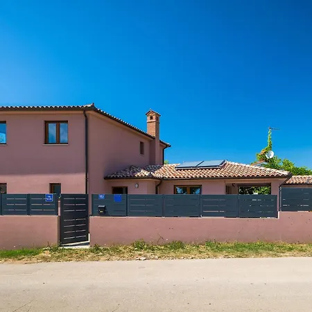 Holiday home Martulin *